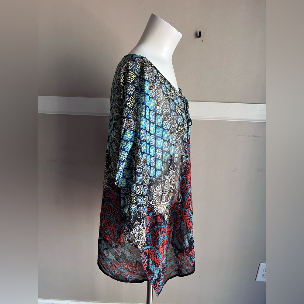West Kei Blue and Red Patterned Blouse - Picture 2 of 4